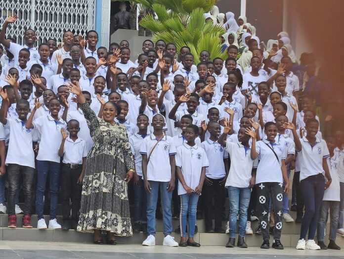 Ama Dokua and students of Larteh Presby School