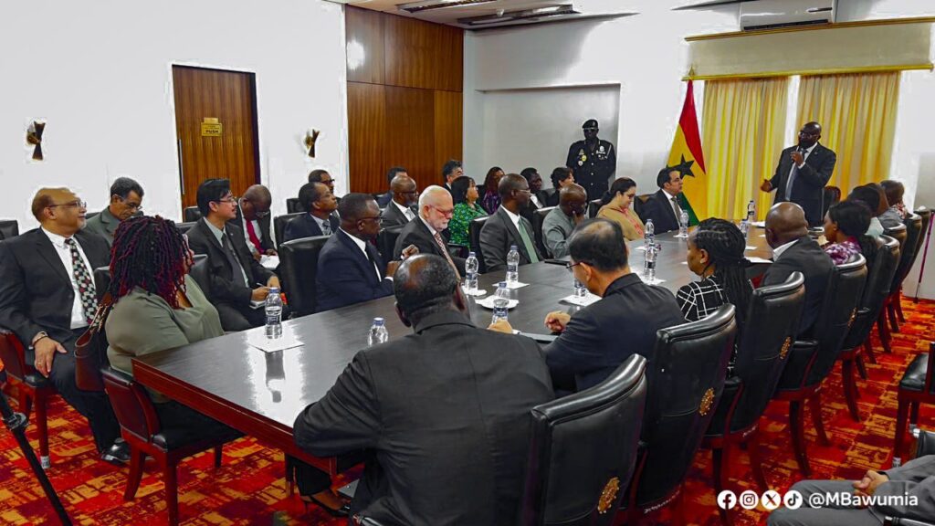 Dr Mahamudu Bawumia, the vice president with members of the Diplomatic Corps at the Jubilee House. 